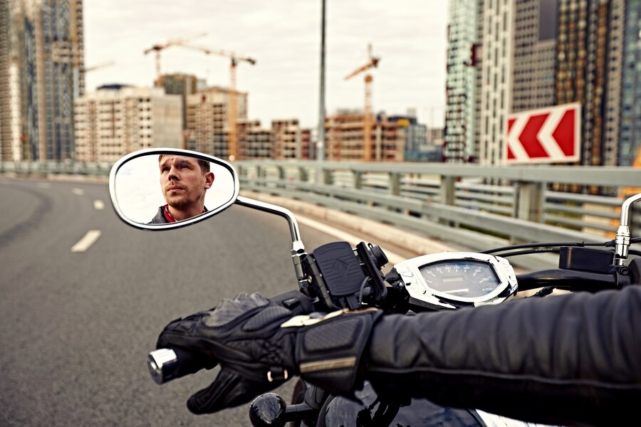 using motorcycle bar end mirror for bicycle