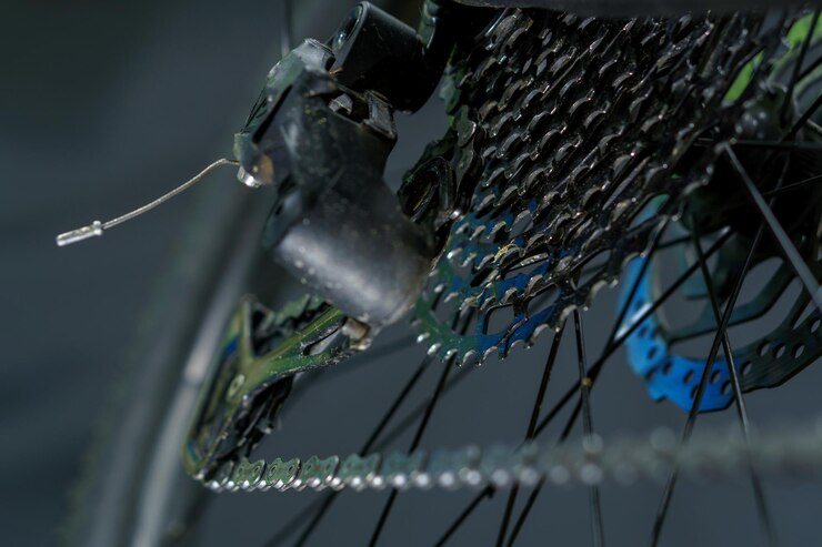 what is a derailleur on a bike