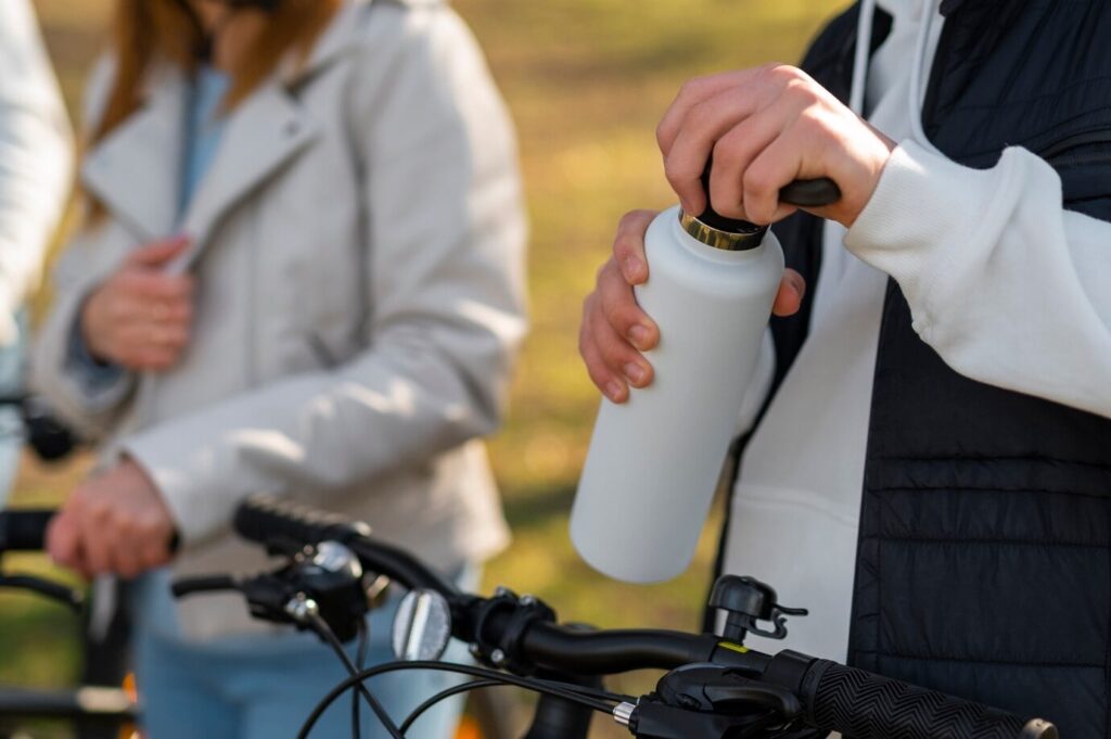 how to install bike water bottle holder