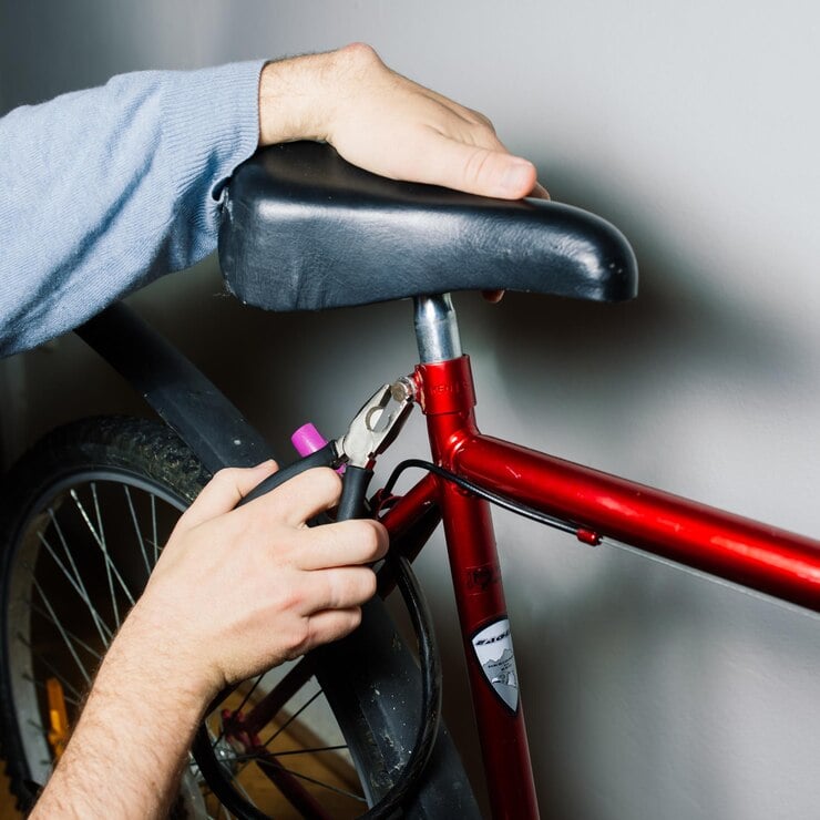 how to replace bike seat
